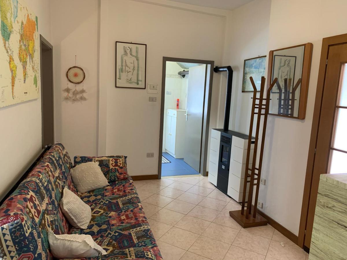 House Campi Apartment ริวาเดลการ์ดา ภายนอก รูปภาพ